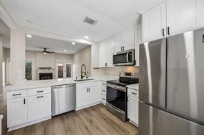 3904 Rawlins Street - Photo 1