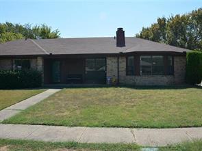 216 E Denton Drive - Photo 1