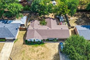708 Lee Street - Photo 1