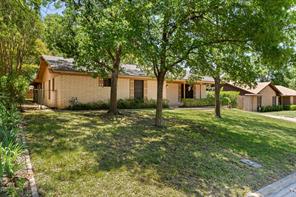 303 E 20th Avenue - Photo 1