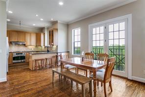 1132 Hemingway Lane - Photo 2