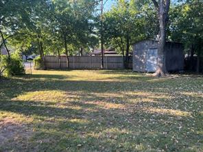 1601 Anthony Street - Photo 3