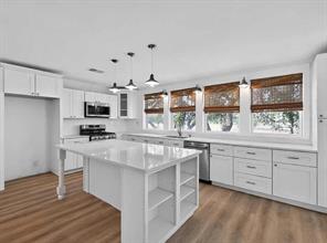 7228 Emerald Drive - Photo 11