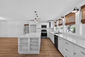 7228 Emerald Drive - Photo 13