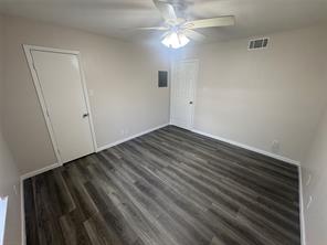 904 N Austin Street - Photo 14