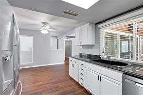 1014 Mountview Court - Photo 16