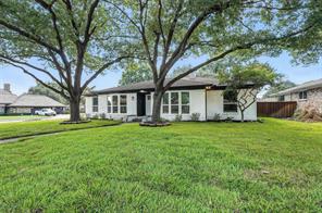 4303 Blackheath Road - Photo 1