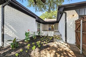 4303 Blackheath Road - Photo 36