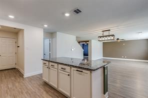 2604 Wesley Avenue - Photo 11