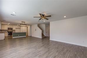 2604 Wesley Avenue - Photo 6