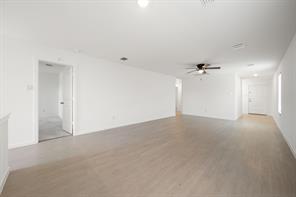 3332 Watterson Way - Photo 10