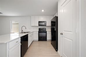 3332 Watterson Way - Photo 14