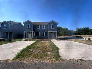 533-535 E Ball Street - Photo 1