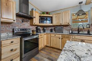 7766 N State Highway 78 - Photo 9