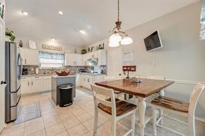 763 Livingston Drive - Photo 15
