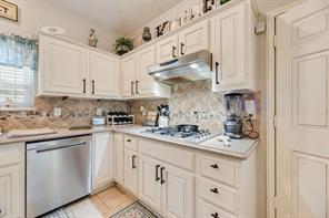 763 Livingston Drive - Photo 19