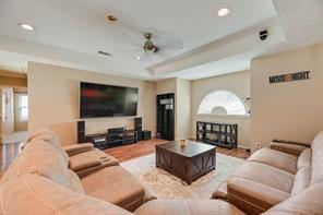 763 Livingston Drive - Photo 27
