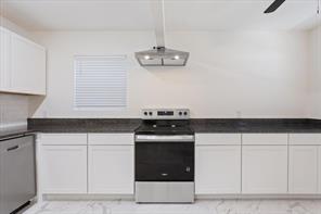 108 Private Road 127 - Photo 17