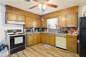 1012 Rosebud Drive - Photo 10