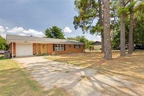 1012 Rosebud Drive - Photo 2