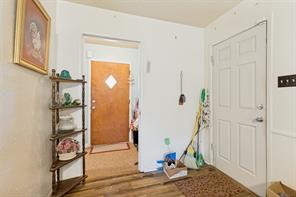 1012 Rosebud Drive - Photo 4