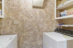 1701 Creekway Drive - Photo 11