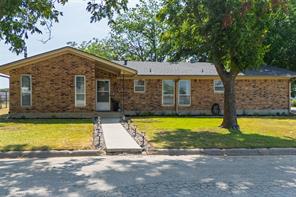 239 S Pine Street - Photo 1