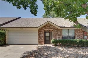 937 Heather Court - Photo 1
