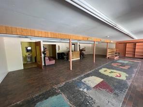 1500 S Oak Avenue - Photo 8