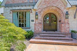 5638 Greenbrier Drive - Photo 2