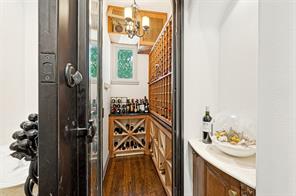 5638 Greenbrier Drive - Photo 7