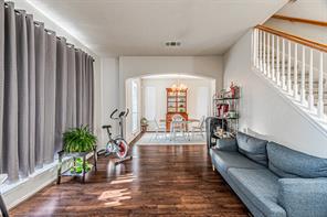 8504 Saffron Drive - Photo 6