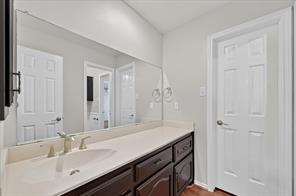 106 Sceptre Drive - Photo 26