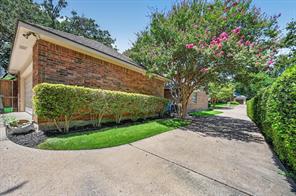 106 Sceptre Drive - Photo 29