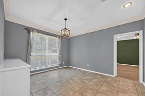 106 Sceptre Drive - Photo 8