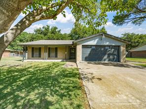 613 Cooper Street - Photo 1