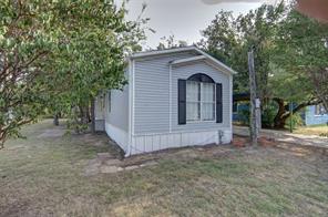 2307 NE 2nd Street - Photo 1