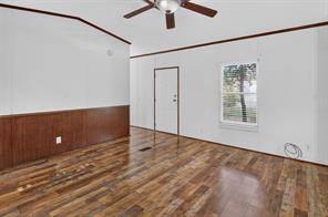 2307 NE 2nd Street - Photo 12