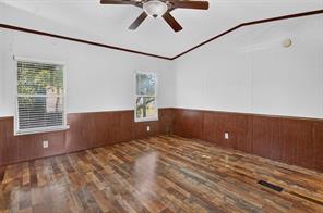2307 NE 2nd Street - Photo 13