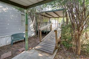 2307 NE 2nd Street - Photo 4
