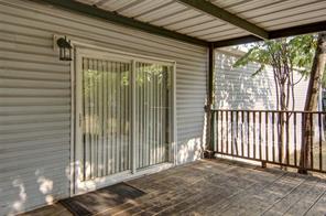 2307 NE 2nd Street - Photo 5