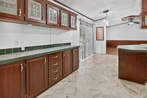 2307 NE 2nd Street - Photo 6