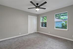 4815 Kelman Street - Photo 35