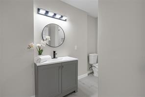 4815 Kelman Street - Photo 36