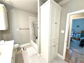 402 Coyote Creek Drive - Photo 13