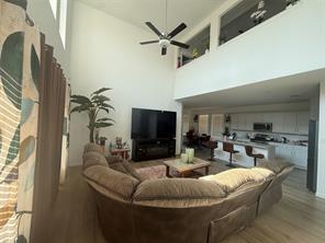 3153 Beechwood - Photo 4