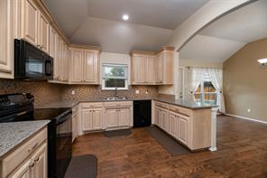 9094 Saranac Trail - Photo 21
