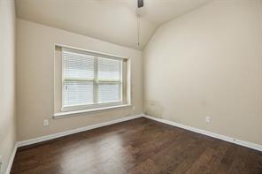 338 Wyndale Drive - Photo 5