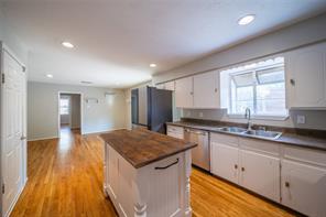 11030 Paddock Circle - Photo 1