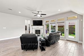 2449 Lazy Dog Lane - Photo 4